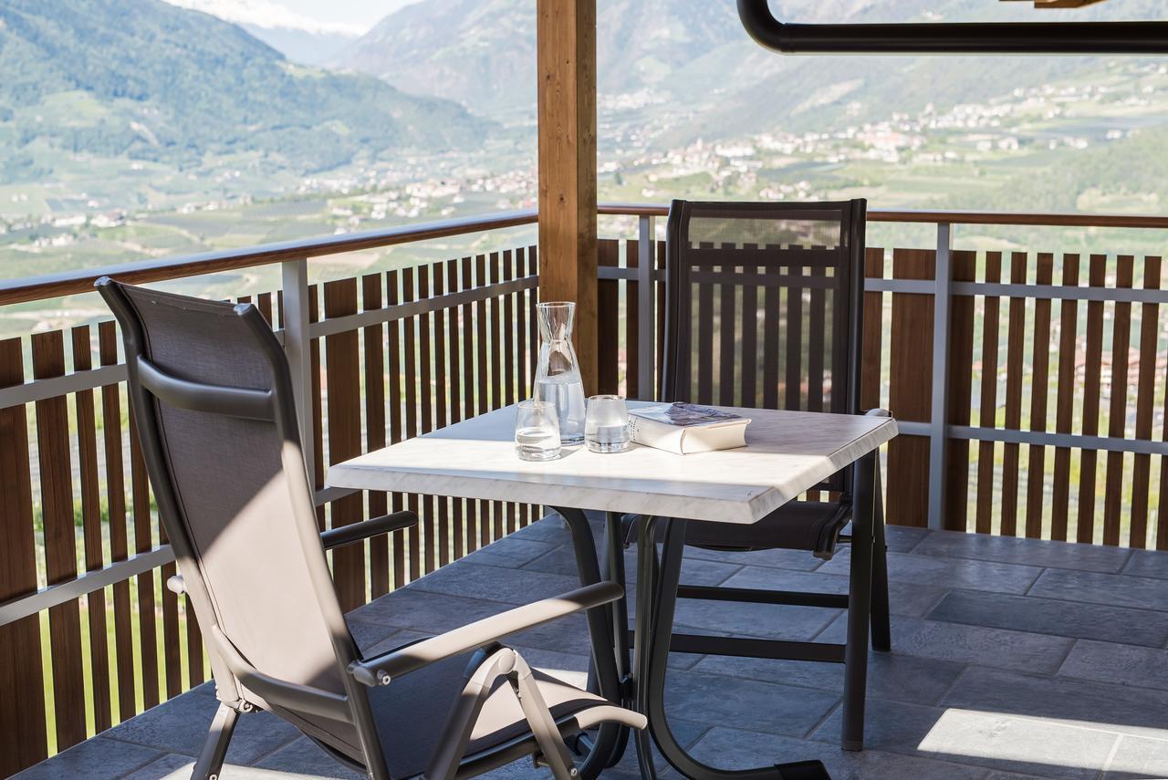Haus Artus Aparthotel Schenna Exterior photo