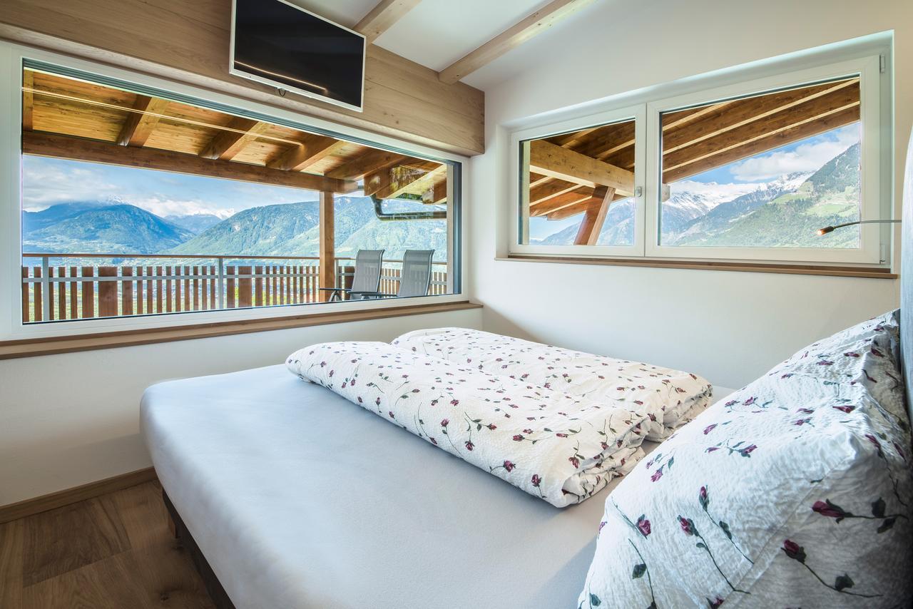 Haus Artus Aparthotel Schenna Exterior photo